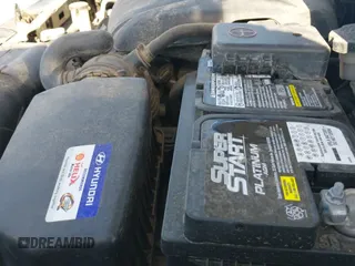 ✅ 2015 Hyundai Elantra SE • VIN: KMHDH4AEXFU263881 • Lot: 42839818. Listed on IAAI with 172,549 mi. Free auction sales archive from the USA and detailed vehicle history report at DreamBid. Image 19.