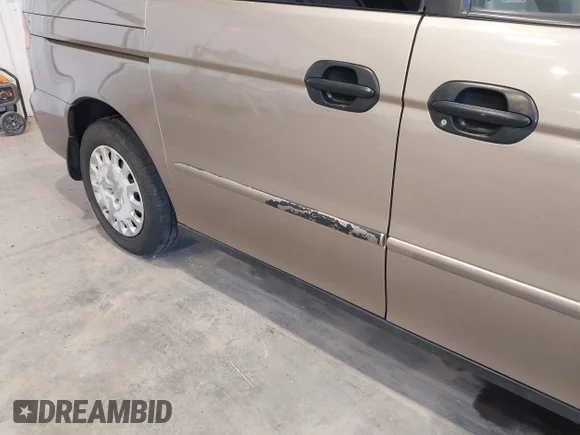 ✅ 2003 Honda Odyssey LX • VIN: 5FNRL18583B066872 • Lot: 43728524. Listed on IAAI with 241,613 mi. Free auction sales archive from the USA and detailed vehicle history report at DreamBid. Image 6.