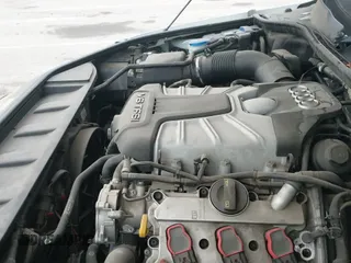 ✅ 2014 Audi Q7 Premium Plus • VIN: WA1LGAFE1ED004408 • Lot: 43787011. Wystawiony na IAAI z przebiegiem 109 932 mil. Bezpłatny archiwum sprzedaży aukcyjnych z USA i szczegółowy raport historii pojazdu na DreamBid. Zdjęcie 12.