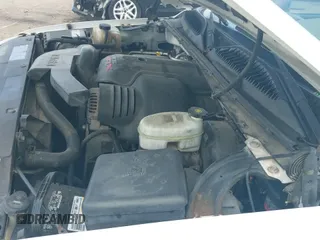 ✅ 2006 GMC Sierra Denali • VIN: 2GTEK63N061276475 • Lot: 42049830. Wystawiony na IAAI z przebiegiem 154 261 mil. Bezpłatny archiwum sprzedaży aukcyjnych z USA i szczegółowy raport historii pojazdu na DreamBid. Zdjęcie 20.