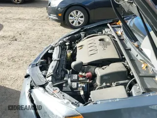 ✅ 2019 Toyota Corolla LE • VIN: 2T1BURHE8KC235031 • Lot: 43611343. Wystawiony na IAAI z przebiegiem 167 441 mil. Bezpłatny archiwum sprzedaży aukcyjnych z USA i szczegółowy raport historii pojazdu na DreamBid. Zdjęcie 19.