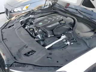 ✅ 2022 BMW 7 Series 750i xDrive • VIN: WBA7U2C03NCG89838 • Lot: 42187695. Listed on IAAI with 27,443 mi. Free auction sales archive from the USA and detailed vehicle history report at DreamBid. Image 12.