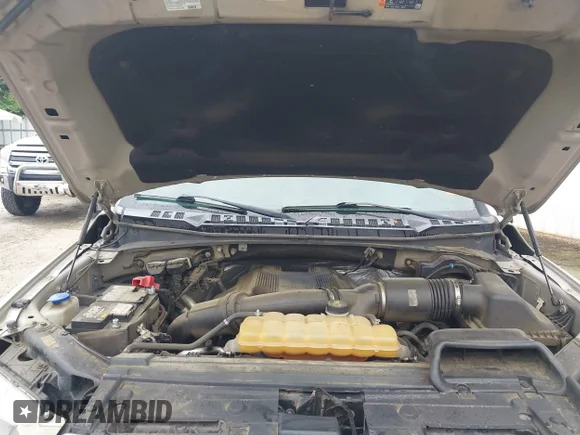 ✅ 2017 Ford F-150 Limited • VIN: 1FTEW1EG7HFA45400 • Лот: 45403844. Опубліковано раніше на IAAI з пробігом 191 918 миль. Безкоштовний доступ до архіву аукціонних продажів зі США та докладний звіт про історію автомобіля на DreamBid. Зображення 10.