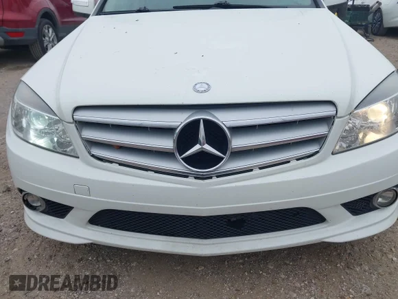 ✅ 2009 Mercedes-Benz C 300 Sport • VIN: WDDGF54X19R065827 • Lot: 43904191. Wystawiony na IAAI z przebiegiem 138 655 mil. Bezpłatny archiwum sprzedaży aukcyjnych z USA i szczegółowy raport historii pojazdu na DreamBid. Zdjęcie 6.