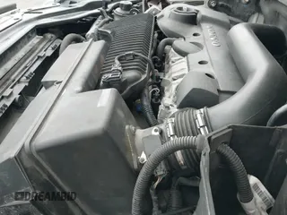 ✅ 2016 Volvo XC60 T5 Premier • VIN: YV4612RK0G2805919 • Lot: 43658061. Listed on IAAI with 129,369 mi. Free auction sales archive from the USA and detailed vehicle history report at DreamBid. Image 19.