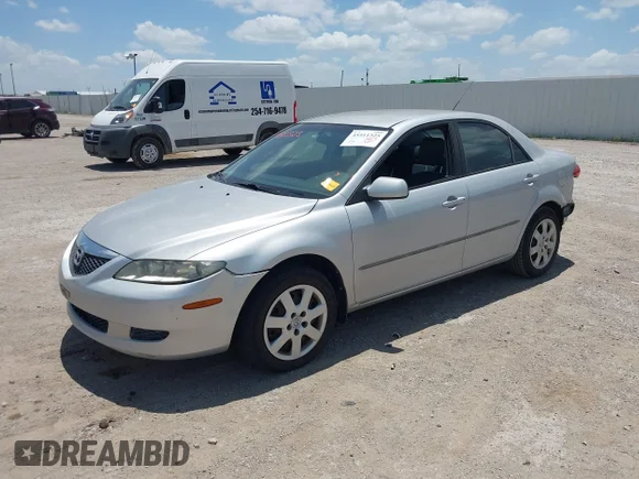 ✅ 2005 Mazda 6 i • VIN: 1YVFP80C855M26912 • Лот: 45511325. Опубліковано раніше на IAAI з пробігом 140 991 миль. Безкоштовний доступ до архіву аукціонних продажів зі США та докладний звіт про історію автомобіля на DreamBid. Зображення 2.