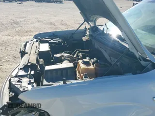 ✅ 2012 Ford F-150 XL • VIN: 1FTVX1CF2CKD53520 • Lot: 43579779. Wystawiony na IAAI z przebiegiem 251 153 mil. Bezpłatny archiwum sprzedaży aukcyjnych z USA i szczegółowy raport historii pojazdu na DreamBid. Zdjęcie 18.