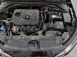 ✅ 2020 Hyundai Elantra Value Edition • VIN: 5NPD84LF8LH603691 • Lot: 91724295. Listed on Copart with 135,387 mi. Free auction sales archive from the USA and detailed vehicle history report at DreamBid. Image 14.