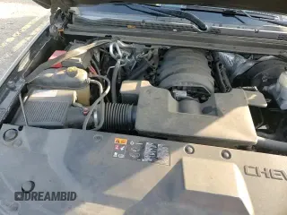 ✅ 2016 Chevrolet Suburban LT • VIN: 1GNSKHKC9GR453426 • Lot: 83484374. Wystawiony na Copart z przebiegiem 194 147 mil. Bezpłatny archiwum sprzedaży aukcyjnych z USA i szczegółowy raport historii pojazdu na DreamBid. Zdjęcie 14.