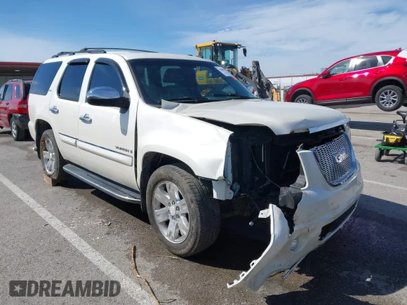 ✅ 2008 GMC Yukon SLT 4SB • VIN: 1GKFK13078R209074 • Лот: 41869070. Опубликован ранее на IAAI с пробегом 180 950 миль. Бесплатный доступ к архиву аукционных продаж из США и подробный отчёт об истории автомобиля на DreamBid. Изображение 1.