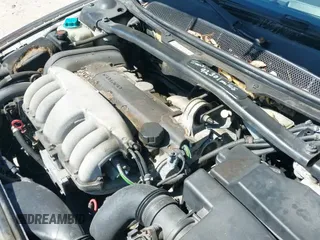 ✅ 2000 Volvo S80 • VIN: YV1TS94D3Y1113398 • Лот: 42062279. Опубликован ранее на IAAI с пробегом 112 752 миль. Бесплатный доступ к архиву аукционных продаж из США и подробный отчёт об истории автомобиля на DreamBid. Изображение 16.