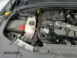 ✅ 2022 Jeep Grand Cherokee Laredo • VIN: 1C4RJKAG7N8618940 • Lot: 61031875. Wystawiony na Copart z przebiegiem 44 231 mil. Bezpłatny archiwum sprzedaży aukcyjnych z USA i szczegółowy raport historii pojazdu na DreamBid. Zdjęcie 16.