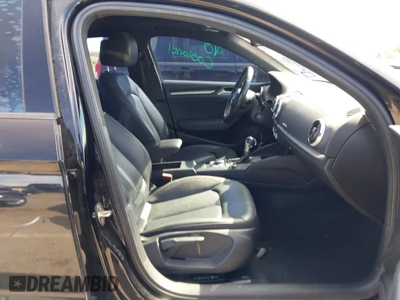 ✅ 2017 Audi A3 Premium • VIN: WAUB8GFF6H1035702 • Лот: 43287274. Опубліковано раніше на IAAI з пробігом 111 894 миль. Безкоштовний доступ до архіву аукціонних продажів зі США та докладний звіт про історію автомобіля на DreamBid. Зображення 5.