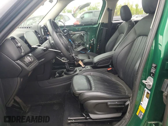 ✅ 2021 MINI Countryman Cooper S E • VIN: WMZ23BS09M3M61467 • Lot: 51106766. Wystawiony na Copart z przebiegiem 55 748 mil. Bezpłatny archiwum sprzedaży aukcyjnych z USA i szczegółowy raport historii pojazdu na DreamBid. Zdjęcie 7.