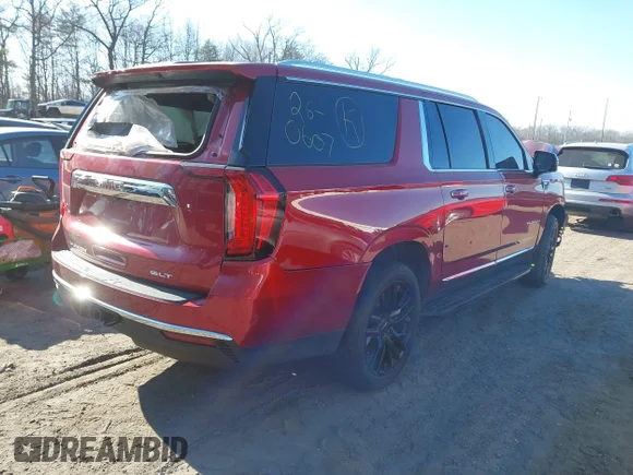 ✅ 2023 GMC Yukon XL SLT • VIN: 1GKS2GKD7PR355589 • Lot: 44619599. Wystawiony na IAAI z przebiegiem 27 499 mil. Bezpłatny archiwum sprzedaży aukcyjnych z USA i szczegółowy raport historii pojazdu na DreamBid. Zdjęcie 4.