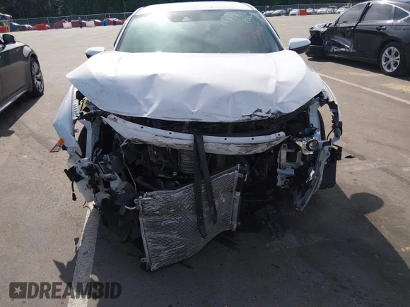 ✅ 2020 Honda Civic LX • VIN: 2HGFC2F64LH529493 • Lot: 45080908. Listed on IAAI with 117,528 mi. Free auction sales archive from the USA and detailed vehicle history report at DreamBid. Image 6.