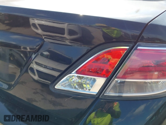 ✅ 2011 Mazda 6 i Sport • VIN: 1YVHZ8BH3B5M19602 • Lot: 44375830. Wystawiony na IAAI z przebiegiem 199 487 mil. Bezpłatny archiwum sprzedaży aukcyjnych z USA i szczegółowy raport historii pojazdu na DreamBid. Zdjęcie 6.