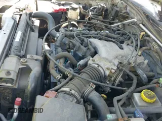 ✅ 2000 Nissan Xterra XE • VIN: 5N1ED28T7YC559474 • Lot: 43161984. Listed on IAAI with 118,267 mi. Free auction sales archive from the USA and detailed vehicle history report at DreamBid. Image 12.