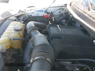 ✅ 2019 Ford F-150 XL • VIN: 1FTEW1E48KKE82388 • Lot: 42795658. Wystawiony na IAAI z przebiegiem 87 187 mil. Bezpłatny archiwum sprzedaży aukcyjnych z USA i szczegółowy raport historii pojazdu na DreamBid. Zdjęcie 19.