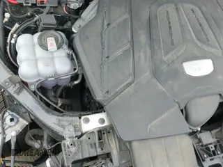 ✅ 2023 Porsche Cayenne • VIN: WP1AA2AY4PDA04443 • Лот: 42356928. Опубликован ранее на IAAI с пробегом 29 630 миль. Бесплатный доступ к архиву аукционных продаж из США и подробный отчёт об истории автомобиля на DreamBid. Изображение 21.