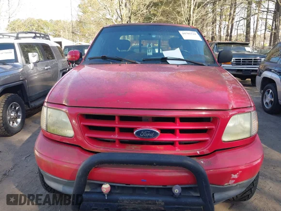 ✅ 2003 Ford F-150 XL • VIN: 1FTRX17283NB03108 • Lot: 44705524. Listed on IAAI with 163,847 mi. Free auction sales archive from the USA and detailed vehicle history report at DreamBid. Image 6.
