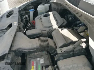 ✅ 2019 Kia Sorento LX • VIN: 5XYPG4A36KG513499 • Lot: 43281358. Listed on IAAI with 173,000 mi. Free auction sales archive from the USA and detailed vehicle history report at DreamBid. Image 19.