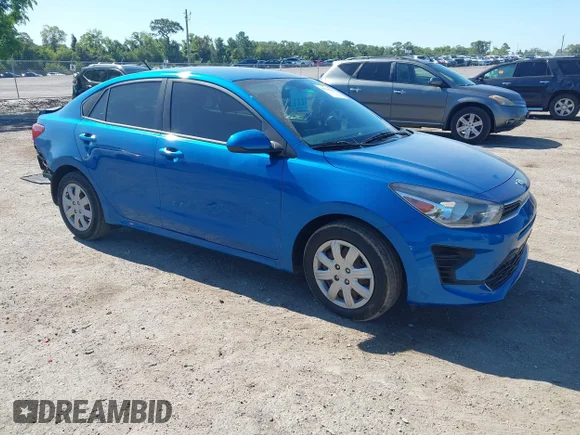 ✅ 2021 Kia Rio S • VIN: 3KPA24AD2ME395237 • Lot: 45046820. Wystawiony na IAAI z przebiegiem 33 101 mil. Bezpłatny archiwum sprzedaży aukcyjnych z USA i szczegółowy raport historii pojazdu na DreamBid. Zdjęcie 1.