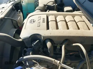 ✅ 2020 Toyota Tundra Platinum • VIN: 5TFAY5F19LX935555 • Lot: 42046452. Listed on IAAI with 56,253 mi. Free auction sales archive from the USA and detailed vehicle history report at DreamBid. Image 19.