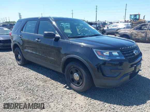 ✅ 2019 Ford Police Interceptor Utility • VIN: 1FM5K8AT5KGA16594 • Лот: 42352878. Опубліковано раніше на IAAI з пробігом Не вказано. Безкоштовний доступ до архіву аукціонних продажів зі США та докладний звіт про історію автомобіля на DreamBid. Зображення 1.