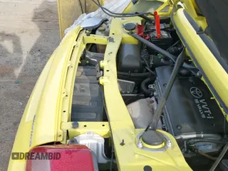 ✅ 2002 Toyota MR2 • VIN: JTDFR320220047502 • Lot: 41808839. Wystawiony na IAAI z przebiegiem Nie podano. Bezpłatny archiwum sprzedaży aukcyjnych z USA i szczegółowy raport historii pojazdu na DreamBid. Zdjęcie 22.