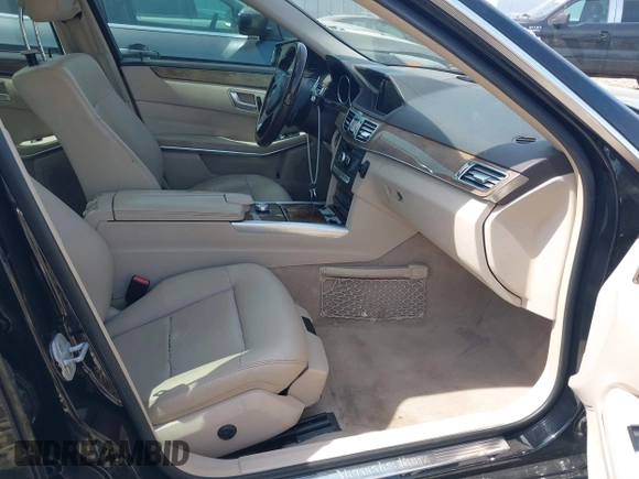 ✅ 2014 Mercedes-Benz E 350 Luxury • VIN: WDDHF8JB2EA912877 • Лот: 45301647. Опубликован ранее на IAAI с пробегом 200 535 миль. Бесплатный доступ к архиву аукционных продаж из США и подробный отчёт об истории автомобиля на DreamBid. Изображение 5.
