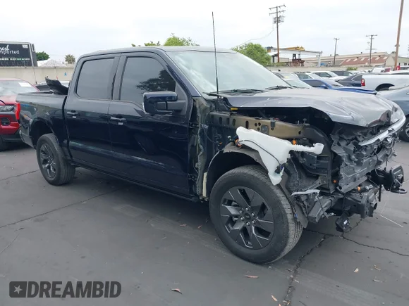 ✅ 2023 Ford F-150 Lightning Pro • VIN: 1FTVW1EV6PWG28652 • Lot: 42338698. Listed on IAAI with 25,097 mi. Free auction sales archive from the USA and detailed vehicle history report at DreamBid. Image 1.