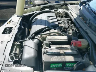 ✅ 2009 Lincoln MKS • VIN: 1LNHM94R09G607455 • Лот: 42234899. Опубликован ранее на IAAI с пробегом 172 840 миль. Бесплатный доступ к архиву аукционных продаж из США и подробный отчёт об истории автомобиля на DreamBid. Изображение 13.