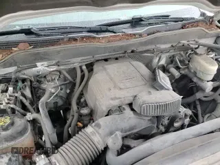 ✅ 2015 Chevrolet Silverado 2500HD Work Truck • VIN: 1GC2CUEG1FZ124280 • Лот: 83632664. Опубликован ранее на Copart с пробегом 220 163 миль. Бесплатный доступ к архиву аукционных продаж из США и подробный отчёт об истории автомобиля на DreamBid. Изображение 13.