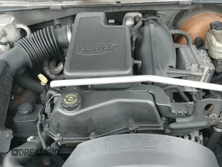 ✅ 2004 GMC Envoy SLE • VIN: 1GKES12SX46220791 • Lot: 43177526. Listed on IAAI with 165,375 mi. Free auction sales archive from the USA and detailed vehicle history report at DreamBid. Image 13.