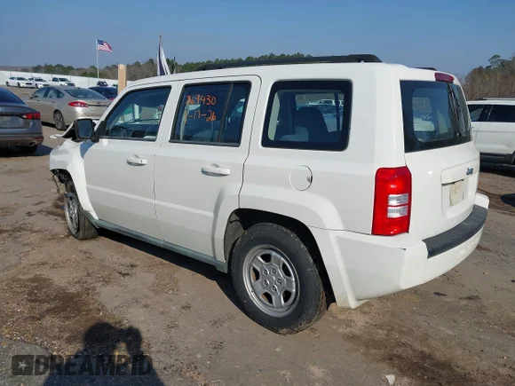 ✅ 2010 Jeep Patriot Sport • VIN: 1J4NT2GB3AD589615 • Lot: 44274036. Wystawiony na IAAI z przebiegiem 119 336 mil. Bezpłatny archiwum sprzedaży aukcyjnych z USA i szczegółowy raport historii pojazdu na DreamBid. Zdjęcie 3.