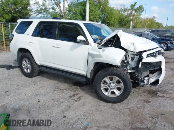 ✅ 2022 Toyota 4Runner SR5 Premium • VIN: JTEFU5JR5N5252583 • Лот: 44009691. Опубликован ранее на IAAI с пробегом 33 104 миль. Бесплатный доступ к архиву аукционных продаж из США и подробный отчёт об истории автомобиля на DreamBid. Изображение 1.