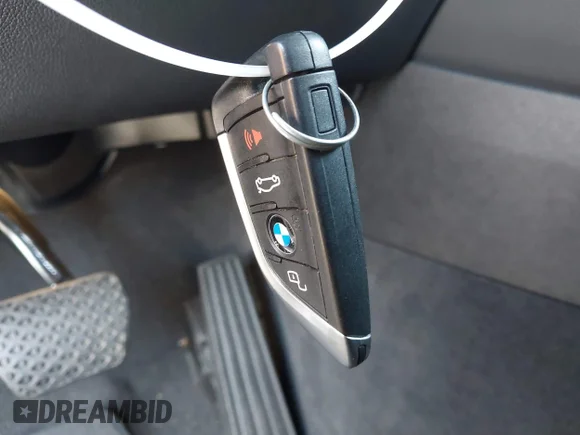 ✅ 2022 BMW X3 sDrive30i • VIN: WBX47DP00NN172875 • Лот: 44985182. Опубліковано раніше на IAAI з пробігом 31 352 миль. Безкоштовний доступ до архіву аукціонних продажів зі США та докладний звіт про історію автомобіля на DreamBid. Зображення 11.