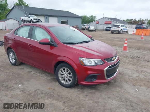 ✅ 2020 Chevrolet Sonic LT • VIN: 1G1JD5SB3L4140358 • Лот: 42366223. Опубликован ранее на IAAI с пробегом 60 050 миль. Бесплатный доступ к архиву аукционных продаж из США и подробный отчёт об истории автомобиля на DreamBid. Изображение 1.