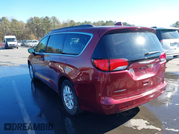 ✅ 2020 Chrysler Voyager LXi • VIN: 2C4RC1DG3LR157138 • Lot: 43646995. Wystawiony na IAAI z przebiegiem 121 804 mil. Bezpłatny archiwum sprzedaży aukcyjnych z USA i szczegółowy raport historii pojazdu na DreamBid. Zdjęcie 3.