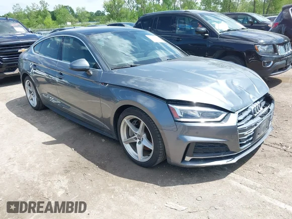 ✅ 2018 Audi A5 Sportback Premium Plus • VIN: WAUENCF57JA056523 • Лот: 42260381. Опубліковано раніше на IAAI з пробігом 74 740 миль. Безкоштовний доступ до архіву аукціонних продажів зі США та докладний звіт про історію автомобіля на DreamBid. Зображення 1.