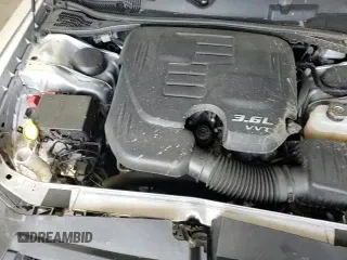 ✅ 2021 Dodge Challenger GT • VIN: 2C3CDZKGXMH649505 • Lot: 66899305. Wystawiony na Copart z przebiegiem 73 949 mil. Bezpłatny archiwum sprzedaży aukcyjnych z USA i szczegółowy raport historii pojazdu na DreamBid. Zdjęcie 13.