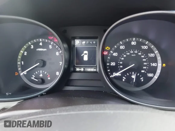 ✅ 2018 Hyundai Santa Fe 2.4L • VIN: 5XYZTDLB6JG565951 • Lot: 44050512. Wystawiony na IAAI z przebiegiem 119 692 mil. Bezpłatny archiwum sprzedaży aukcyjnych z USA i szczegółowy raport historii pojazdu na DreamBid. Zdjęcie 7.