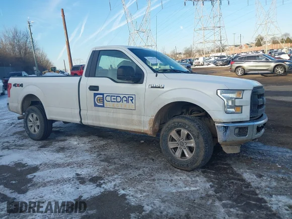 ✅ 2016 Ford F-150 XLT • VIN: 1FTMF1EF5GKE00041 • Lot: 44201190. Listed on IAAI with 172,287 mi. Free auction sales archive from the USA and detailed vehicle history report at DreamBid. Image 1.