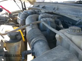 ✅ 2015 Ford F-250 XL • VIN: 1FDBF2B61FEA47596 • Lot: 41430164. Listed on IAAI with 595,329 mi. Free auction sales archive from the USA and detailed vehicle history report at DreamBid. Image 18.