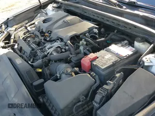 ✅ 2018 Toyota Camry LE • VIN: 4T1B11HK3JU117725 • Lot: 43416596. Wystawiony na IAAI z przebiegiem 122 896 mil. Bezpłatny archiwum sprzedaży aukcyjnych z USA i szczegółowy raport historii pojazdu na DreamBid. Zdjęcie 19.