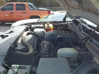 ✅ 2003 Chevrolet Silverado 1500 LS • VIN: 2GCEK19T031188627 • Lot: 43552055. Listed on IAAI with 199,260 mi. Free auction sales archive from the USA and detailed vehicle history report at DreamBid. Image 13.