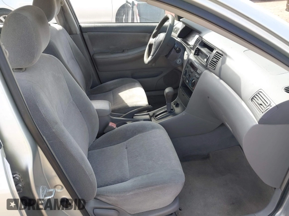 ✅ 2004 Toyota Corolla LE • VIN: JTDBR32E842030916 • Lot: 44798934. Wystawiony na IAAI z przebiegiem 207 819 mil. Bezpłatny archiwum sprzedaży aukcyjnych z USA i szczegółowy raport historii pojazdu na DreamBid. Zdjęcie 5.