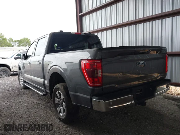 ✅ 2023 Ford F-150 XL • VIN: 1FTEW1CP5PKD49933 • Lot: 43734742. Wystawiony na IAAI z przebiegiem 27 678 mil. Bezpłatny archiwum sprzedaży aukcyjnych z USA i szczegółowy raport historii pojazdu na DreamBid. Zdjęcie 3.