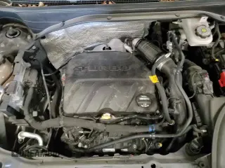 ✅ 2020 Buick Encore GX Preferred • VIN: KL4MMBS23LB093549 • Lot: 80292875. Wystawiony na Copart z przebiegiem 90 692 mil. Bezpłatny archiwum sprzedaży aukcyjnych z USA i szczegółowy raport historii pojazdu na DreamBid. Zdjęcie 16.